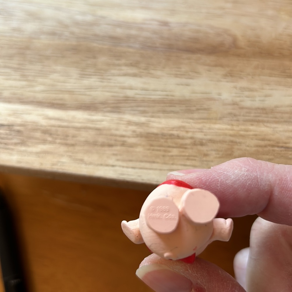 Hallmark Valentine Merry Mini Pig 1989 Vintage Figurine Kisses 💋 xoxo 💋 Cute 🥰 - Picture 3 of 7